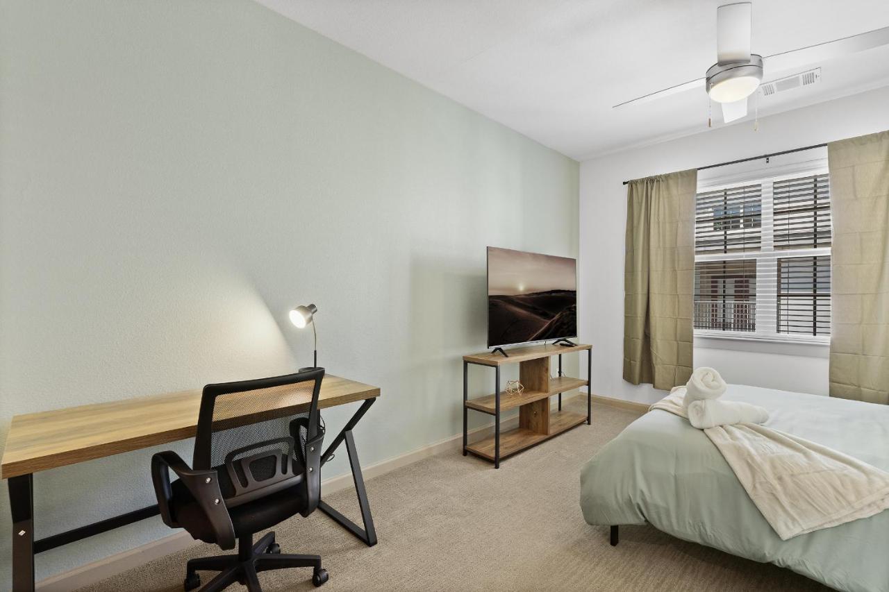 Luxe 3B/2B Getaway - Pool, Gym, Parking, Pet Wash Apartment Leander ภายนอก รูปภาพ