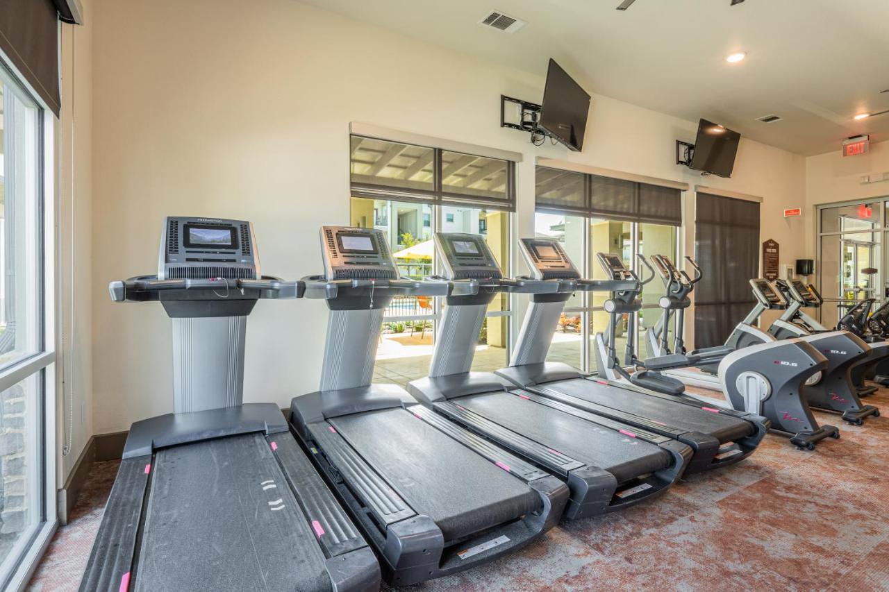 Luxe 3B/2B Getaway - Pool, Gym, Parking, Pet Wash Apartment Leander ภายนอก รูปภาพ