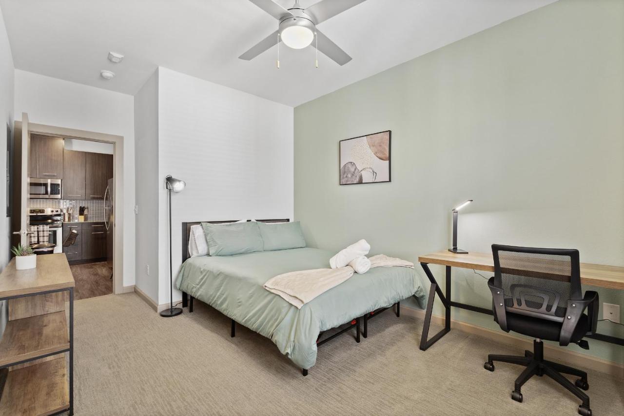 Luxe 3B/2B Getaway - Pool, Gym, Parking, Pet Wash Apartment Leander ภายนอก รูปภาพ