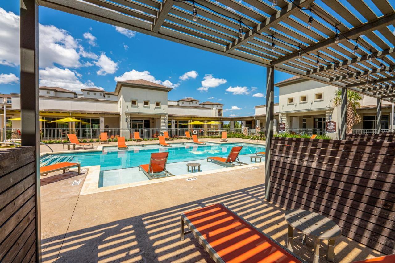 Luxe 3B/2B Getaway - Pool, Gym, Parking, Pet Wash Apartment Leander ภายนอก รูปภาพ